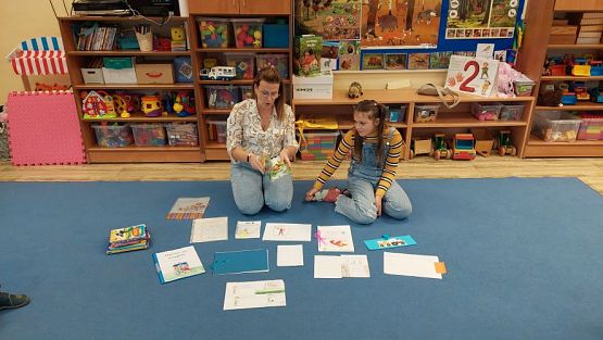 Grafika #3: 31.10.2023 Spotkanie z młodą autorką książek Antoniną Remiszewską