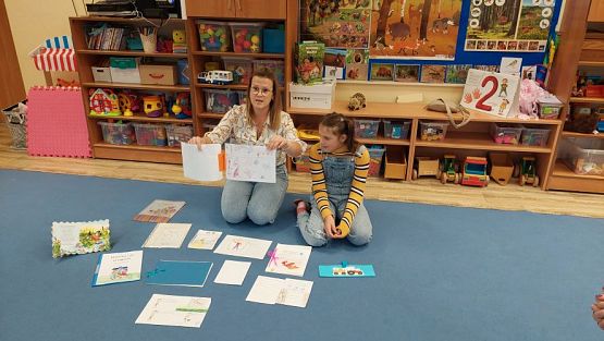 Grafika #4: 31.10.2023 Spotkanie z młodą autorką książek Antoniną Remiszewską