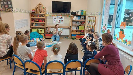 Grafika #26: 31.10.2023 Spotkanie z młodą autorką książek Antoniną Remiszewską