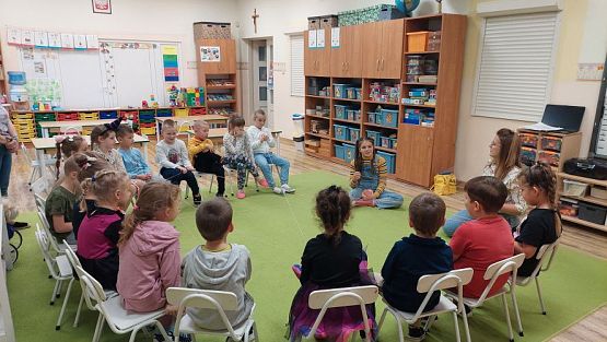 Grafika #44: 31.10.2023 Spotkanie z młodą autorką książek Antoniną Remiszewską