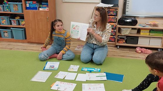 Grafika #54: 31.10.2023 Spotkanie z młodą autorką książek Antoniną Remiszewską