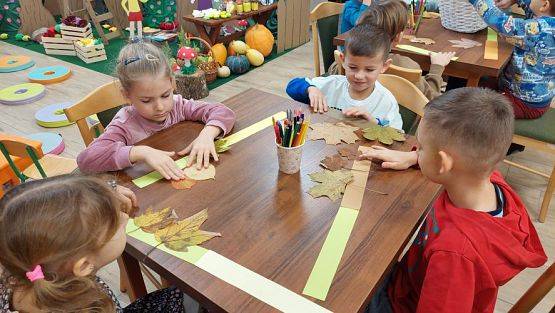 Grafika #10: 30.10.2023 Wyjazd edukacyjny do Biblioteki Miejskiej w Łebie cz.II