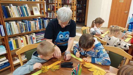 Grafika #16: 30.10.2023 Wyjazd edukacyjny do Biblioteki Miejskiej w Łebie cz.II