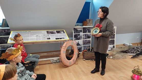 Grafika #42: 30.10.2023 Wyjazd edukacyjny do Biblioteki Miejskiej w Łebie cz.II