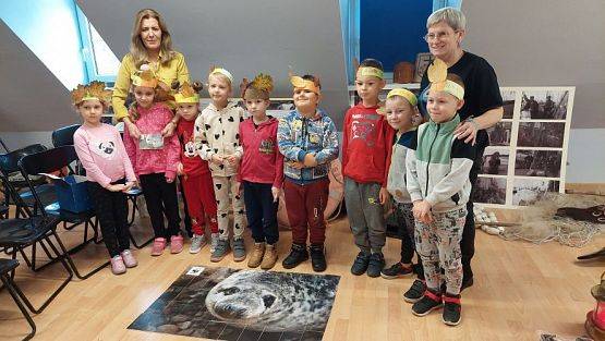 Grafika #69: 30.10.2023 Wyjazd edukacyjny do Biblioteki Miejskiej w Łebie cz.II