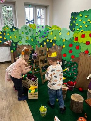 Grafika #6: 30.10.2023 Wyjazd edukacyjny do Biblioteki Miejskiej w Łebie cz.I