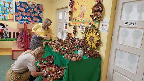 Grafika #0: 26.10.2023 Rozstrzygnięcie rodzinnego konkursu plastycznego "Jesienna mandala"