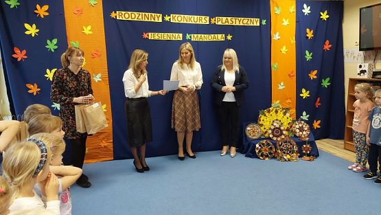 Grafika #11: 26.10.2023 Rozstrzygnięcie rodzinnego konkursu plastycznego "Jesienna mandala"