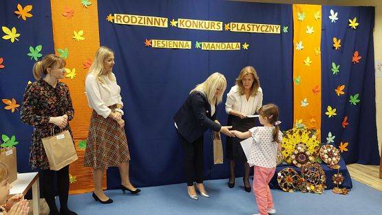 Grafika #14: 26.10.2023 Rozstrzygnięcie rodzinnego konkursu plastycznego "Jesienna mandala"