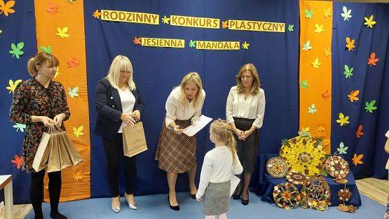 Grafika #38: 26.10.2023 Rozstrzygnięcie rodzinnego konkursu plastycznego "Jesienna mandala"