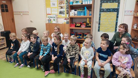 Grafika #6: 25.10.2023 "Bezpieczny przedszkolak na drodze"