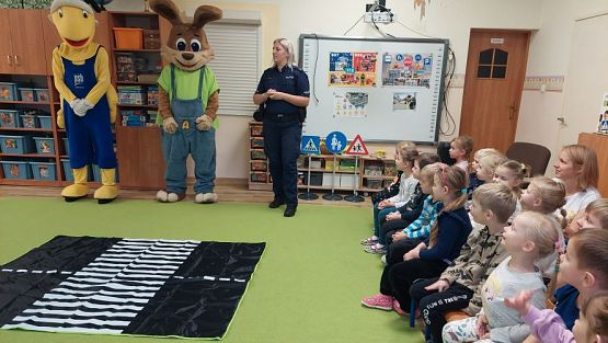 Grafika #7: 25.10.2023 "Bezpieczny przedszkolak na drodze"