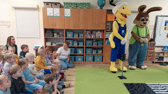 Grafika #23: 25.10.2023 "Bezpieczny przedszkolak na drodze"