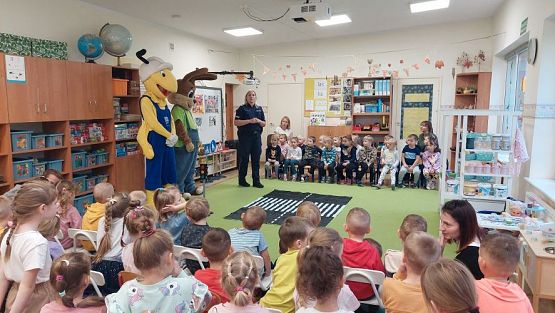 Grafika #25: 25.10.2023 "Bezpieczny przedszkolak na drodze"