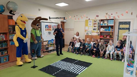 Grafika #26: 25.10.2023 "Bezpieczny przedszkolak na drodze"