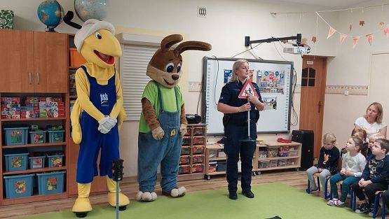 Grafika #33: 25.10.2023 "Bezpieczny przedszkolak na drodze"