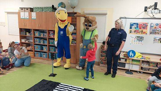 Grafika #34: 25.10.2023 "Bezpieczny przedszkolak na drodze"