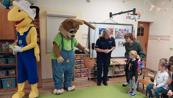 Grafika #37: 25.10.2023 "Bezpieczny przedszkolak na drodze"