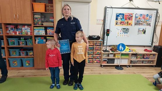 Grafika #43: 25.10.2023 "Bezpieczny przedszkolak na drodze"