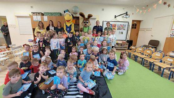 Grafika #51: 25.10.2023 "Bezpieczny przedszkolak na drodze"