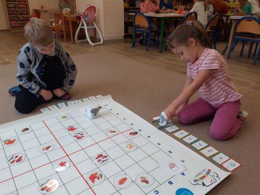 Grafika #13: 20.10.2023 EU CODE WEEK - Europejski tydzień kodowania w gr II