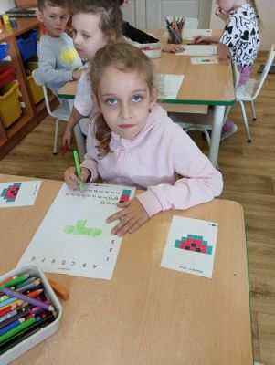 Grafika #2: 20.10.2023 Europejski tydzień kodowania - nauka kodowania i programowania w gr III