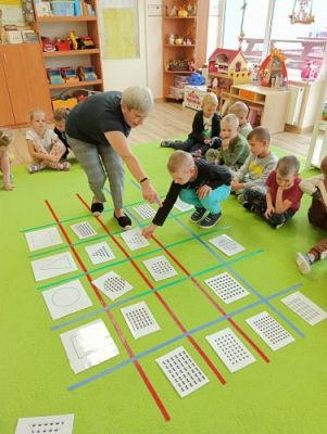 Grafika #9: 20.10.2023 Europejski tydzień kodowania - nauka kodowania i programowania w gr III