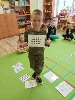 Grafika #10: 20.10.2023 Europejski tydzień kodowania - nauka kodowania i programowania w gr III