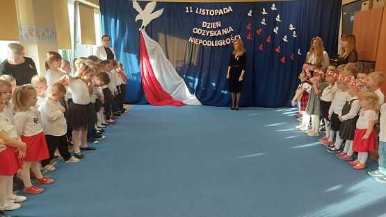 Grafika #7: 10.11.2023 - 11 listopada Narodowe Święto Niepodległości