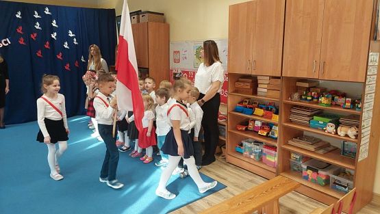 Grafika #12: 10.11.2023 - 11 listopada Narodowe Święto Niepodległości