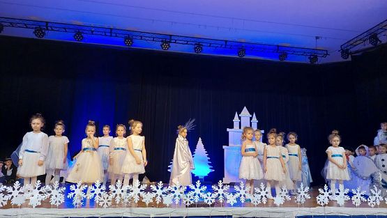 Grafika #37: 14.12.2023 Spotkanie wigilijne pt."W oczekiwaniu na święta" cz.I