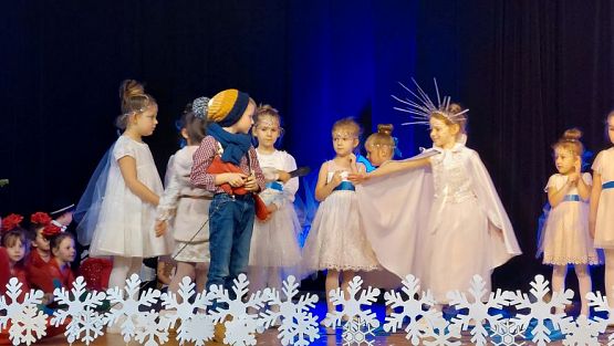 Grafika #44: 14.12.2023 Spotkanie wigilijne pt."W oczekiwaniu na święta" cz.I