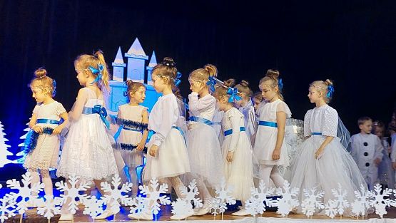 Grafika #49: 14.12.2023 Spotkanie wigilijne pt."W oczekiwaniu na święta" cz.I