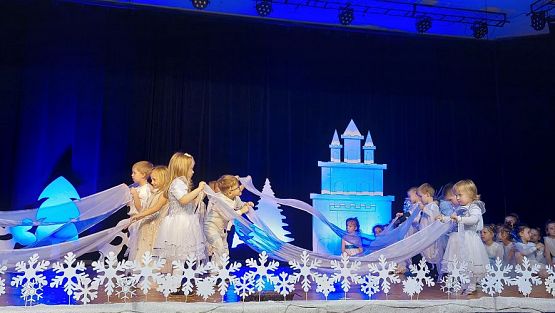 Grafika #61: 14.12.2023 Spotkanie wigilijne pt."W oczekiwaniu na święta" cz.I