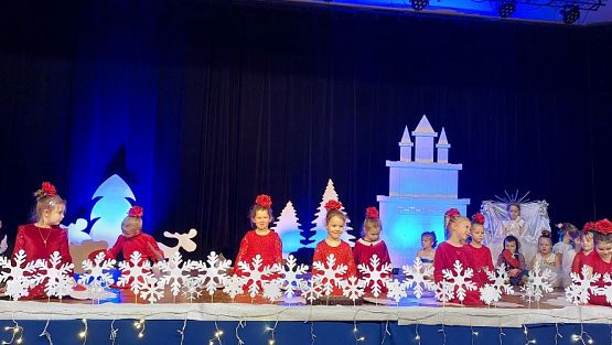 Grafika #80: 14.12.2023 Spotkanie wigilijne pt."W oczekiwaniu na święta" cz.I