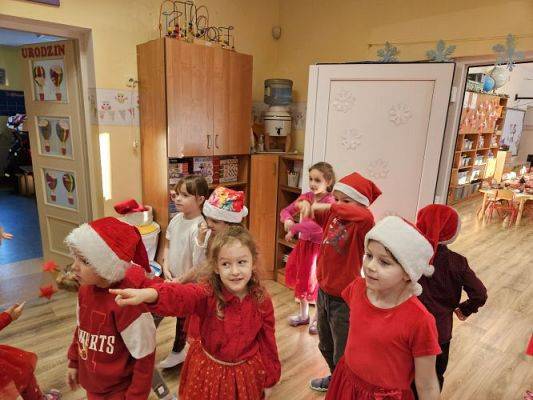 Grafika #6: 05.12.2023 Zabawa mikołajkowa cz.II