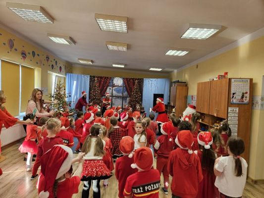 Grafika #25: 05.12.2023 Zabawa mikołajkowa cz.I