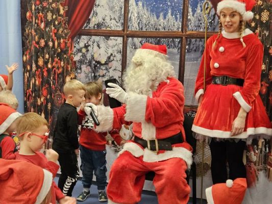 Grafika #55: 05.12.2023 Zabawa mikołajkowa cz.I