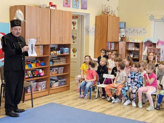 Grafika #8: 04.12.2023 Barbórka w naszym przedszkolu