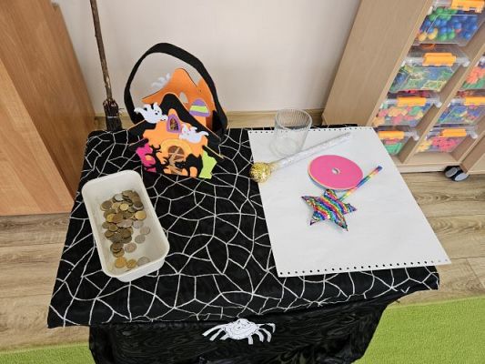 Grafika #3: 30.11.2023 Zabawy Andrzejkowe gr III