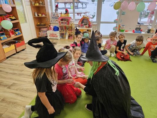 Grafika #7: 30.11.2023 Zabawy Andrzejkowe gr III