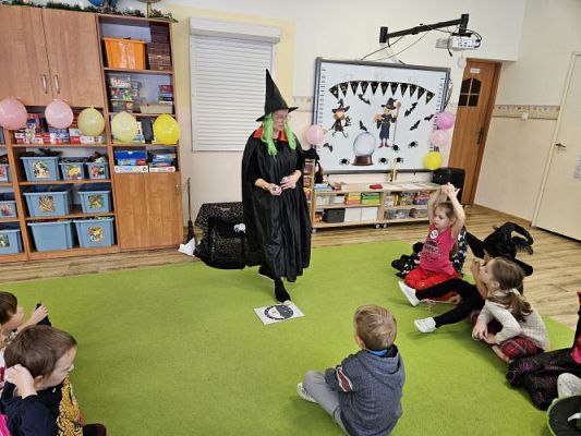 Grafika #20: 30.11.2023 Zabawy Andrzejkowe gr III