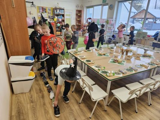 Grafika #30: 30.11.2023 Zabawy Andrzejkowe gr III