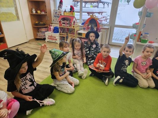 Grafika #33: 30.11.2023 Zabawy Andrzejkowe gr III