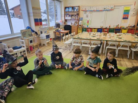 Grafika #35: 30.11.2023 Zabawy Andrzejkowe gr III