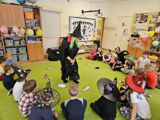 Grafika #38: 30.11.2023 Zabawy Andrzejkowe gr III