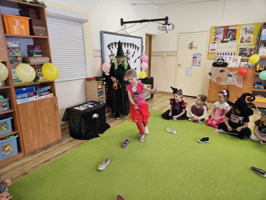 Grafika #40: 30.11.2023 Zabawy Andrzejkowe gr III