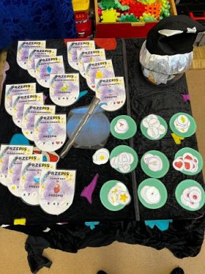 Grafika #16: 30.11.2023 Zabawy Andrzejkowe gr II