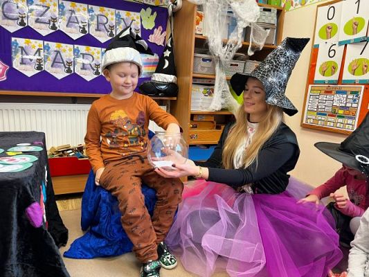 Grafika #34: 30.11.2023 Zabawy Andrzejkowe gr II