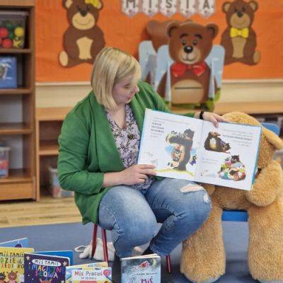 Grafika #9: Odwiedziny Pani Agaty z Gminnej biblioteki w Wicku